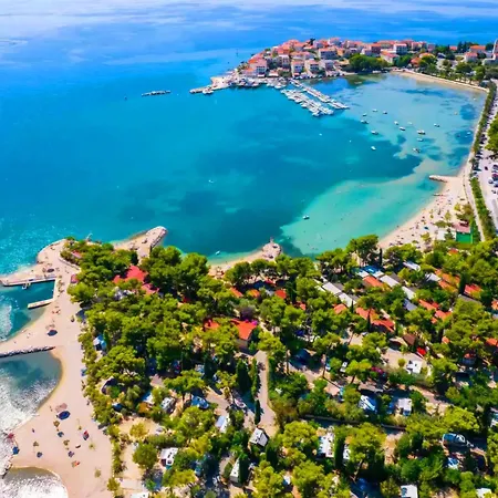 Lukic Apartment Split