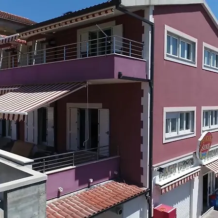 Lukić * Split