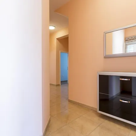 Апартаменты Lukic Сплит