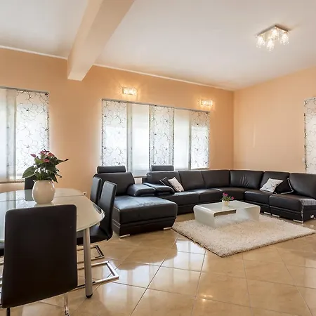 Apartman Lukic